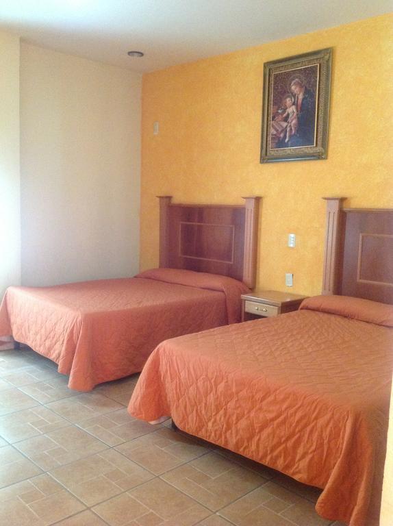 Hotel Genoves San Juan de los Lagos Cameră foto
